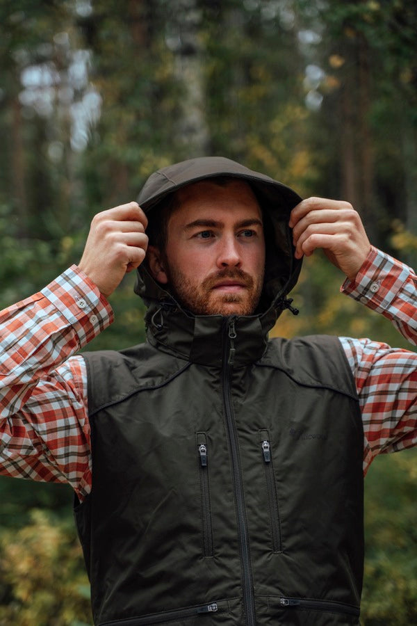 CLEARANCE -Men's Pinewood Dog Sports Windblocker Vest.