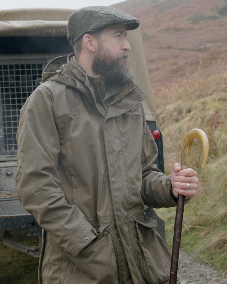 Hoggs Of Fife Ballater Waterproof Field Jacket.