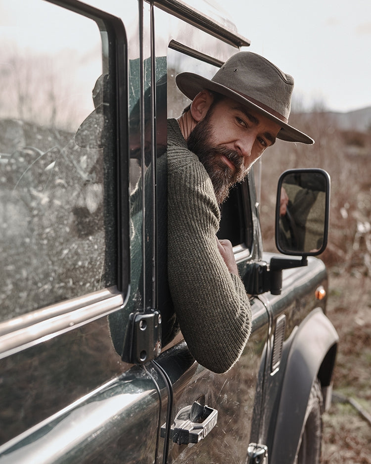 Hoggs Of Fife Panmure Canvas Foldable Hat (with carry bag).
